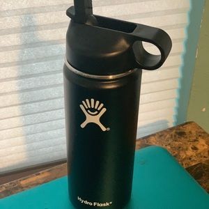 Black hydro flask 18oz New with Straw Lid
